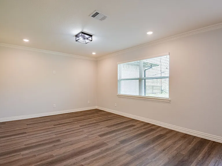 3462 Coronado Ct — Photo 4