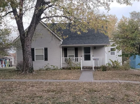 523 N Mulberry St, Ottawa, KS 66067