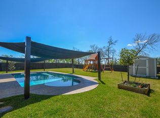 9510 Wheatfield Ln, Rosenberg, TX 77469