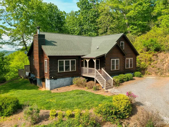187 Gardeners Cv, Whittier, NC 28789