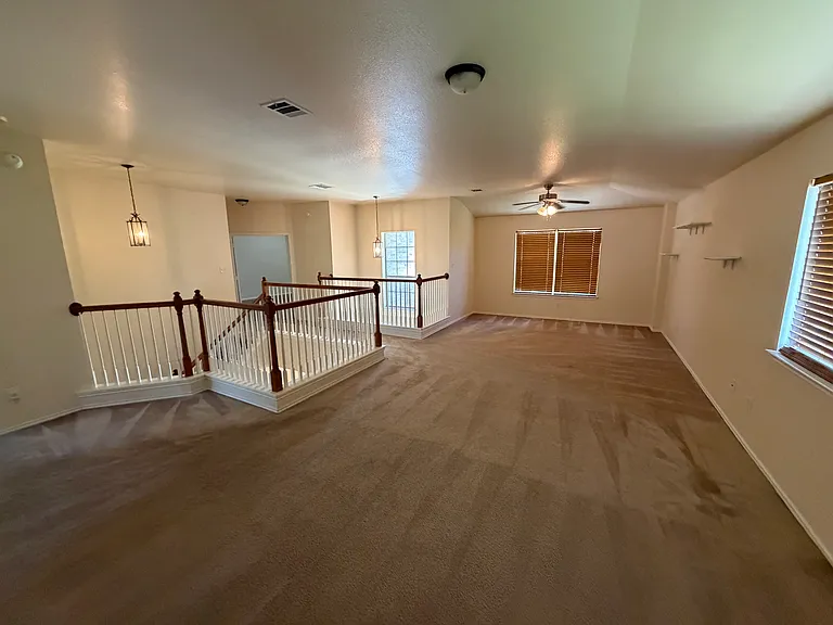 212 Lottie Ln — Photo 16
