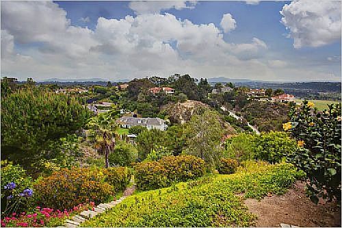 2nd image of 4560 Vista De La Patria