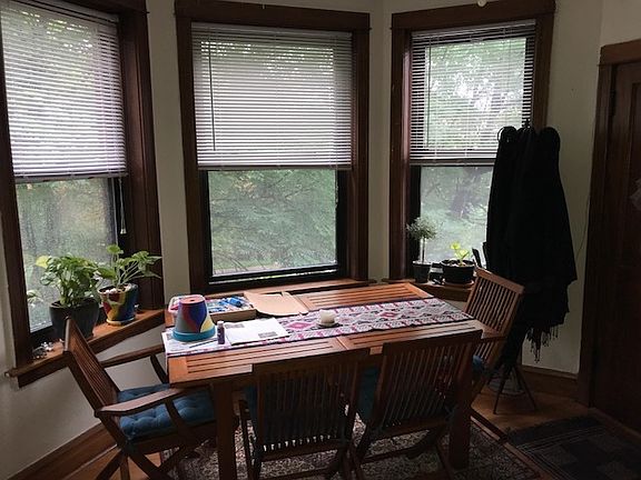 4th image of 2958 N Fairfield Ave APT 2