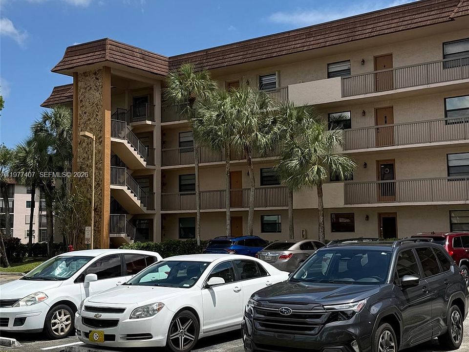 1st image of 4940 E Sabal Palm Blvd APT 203