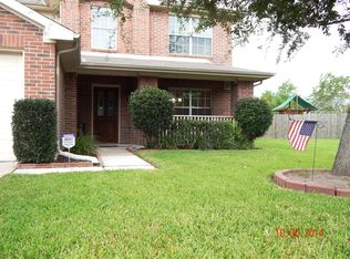 7815 Hunters Peak Ln, Baytown, TX 77523