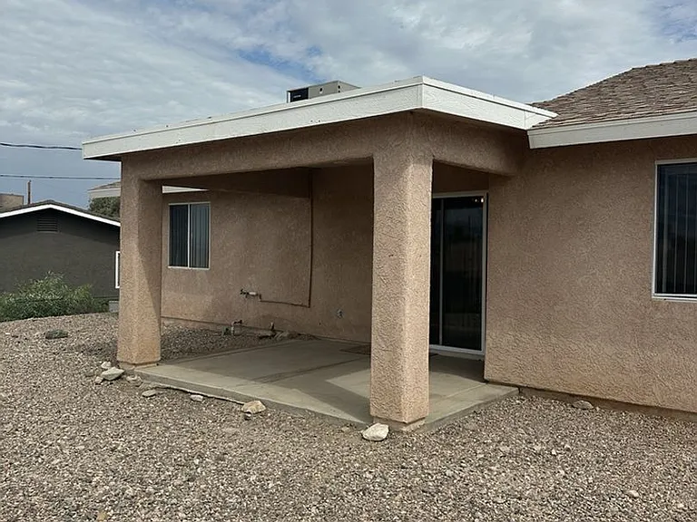 2870 Winterhaven Ct — Photo 32