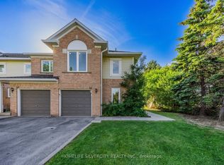 66 Brisbane Ct #38, Brampton, ON L6R 1V4
