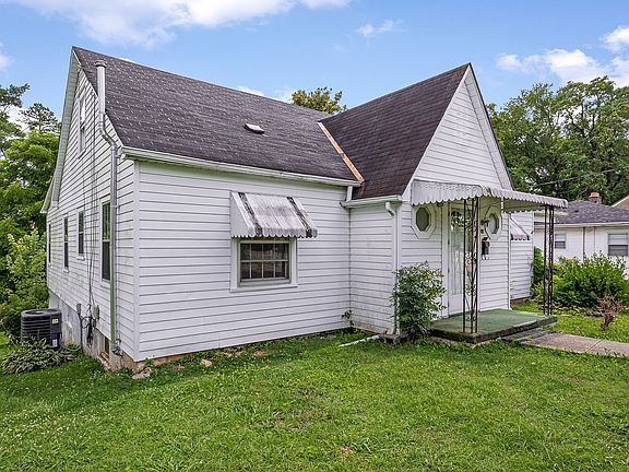 2nd image of 36 Hillcrest Dr