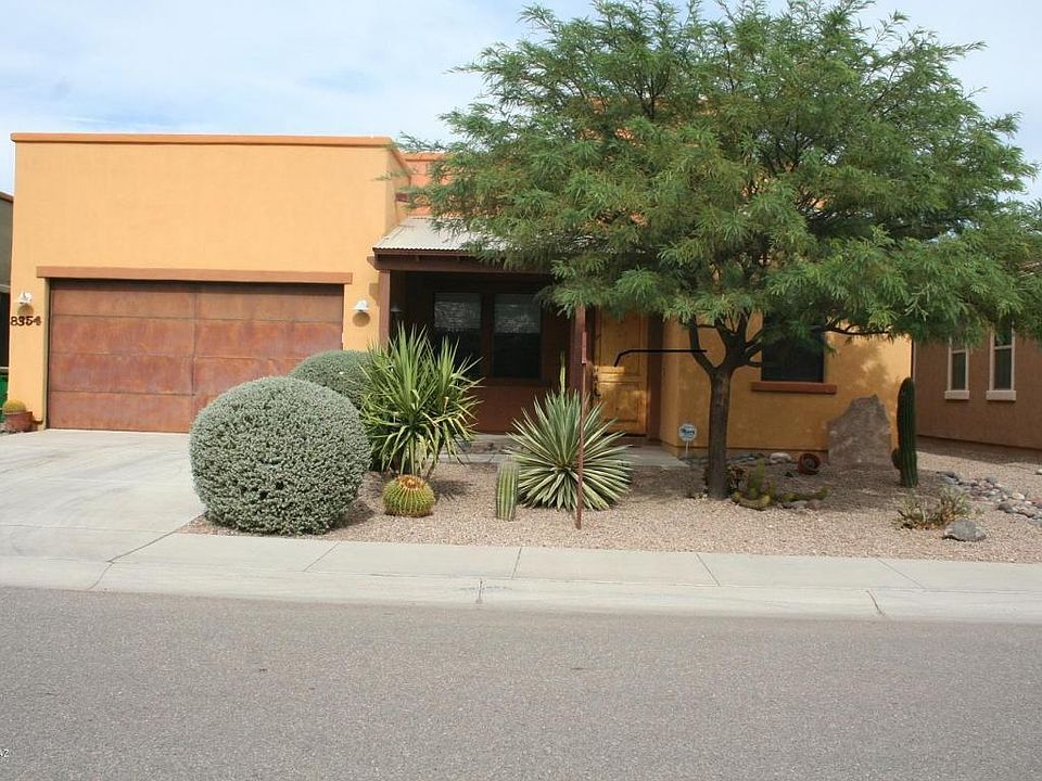 1st image of 8354 N Mountain Stone Pine Way