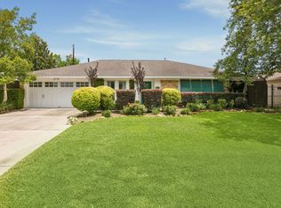 9534 Beverlyhill St, Houston, TX 77063