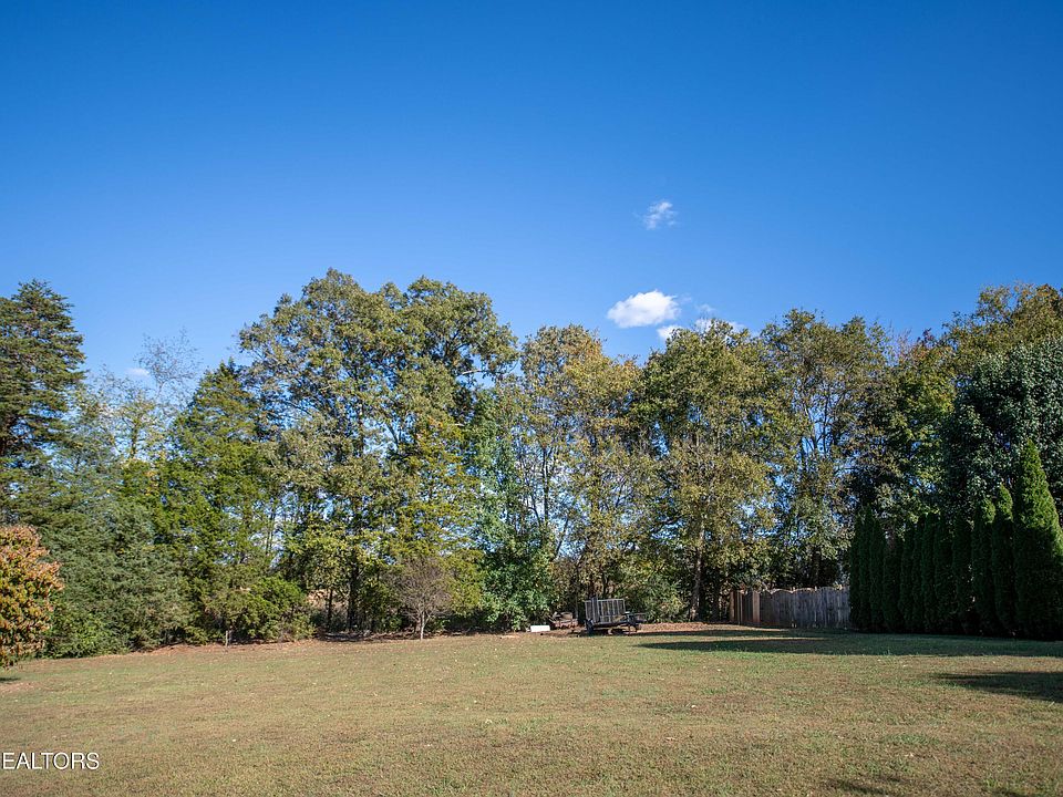 2nd image of 0 Rolling Ridge Ln N