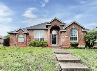 2430 Fieldcrest Dr, Rockwall, TX 75032