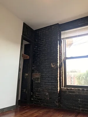 Rented by REAL New York | media 21