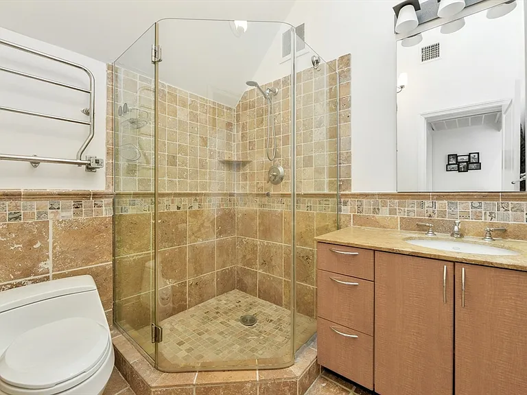 492 Beacon St #82 — Photo 19