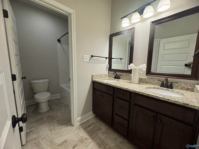 5006 River Birch Ln SE — Photo 24