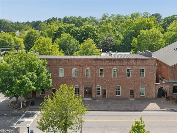 200 W Washington St Unit B, Madison, GA 30650