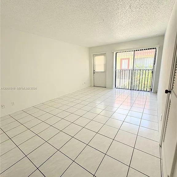 11352 Royal Palm Blvd — Photo 5
