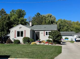 1285 Garland St, Green Bay, WI 54301