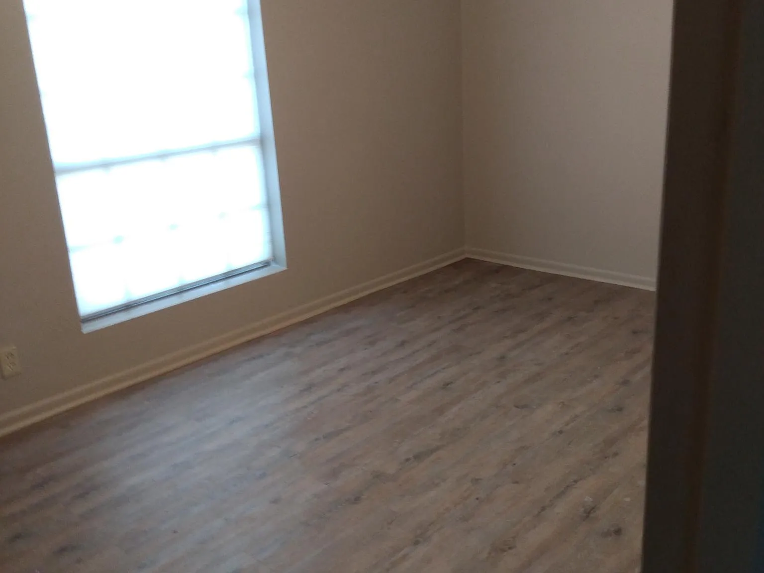 3 bed, 1063 sqft, $1,500 — Photo 1