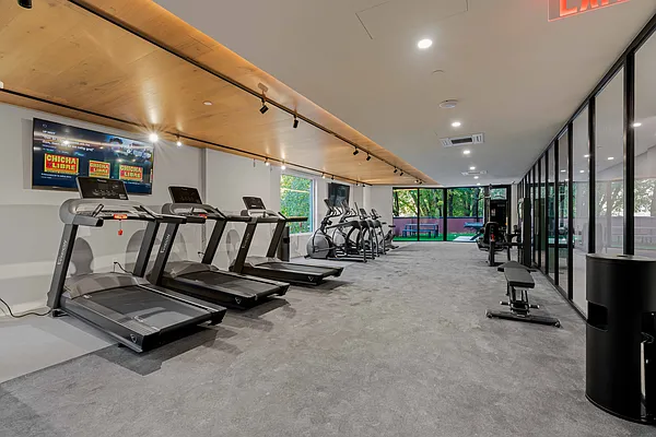 Rented by Carroll Development Leasing LLC | media 26