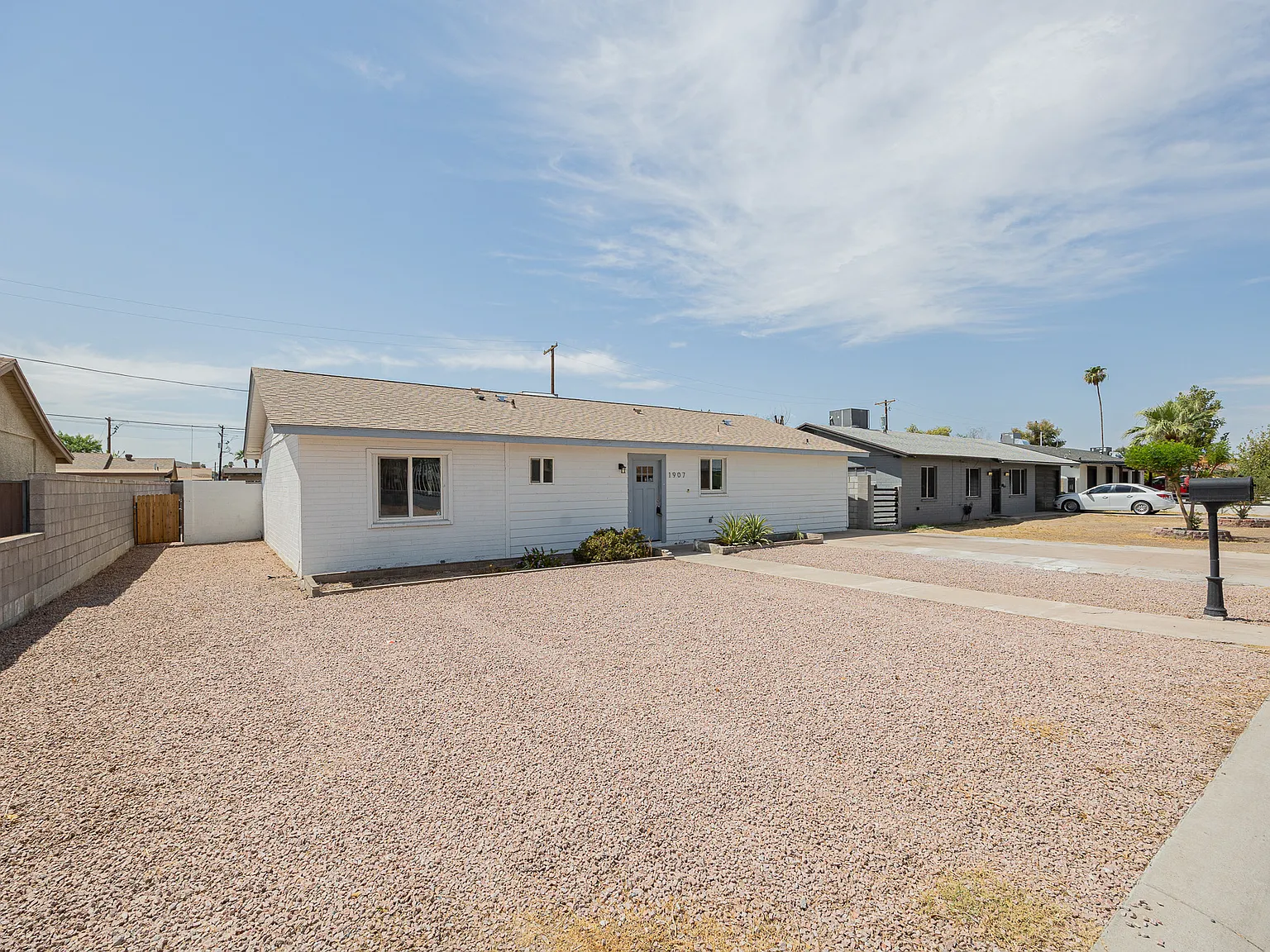1907 W Denton Ln, Phoenix Az — Photo 1