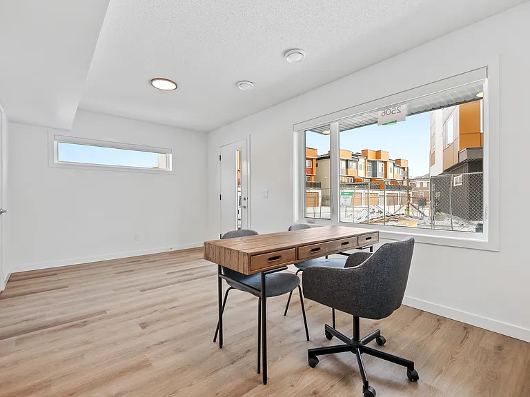 1534 Bayside Ave SW — Photo 7