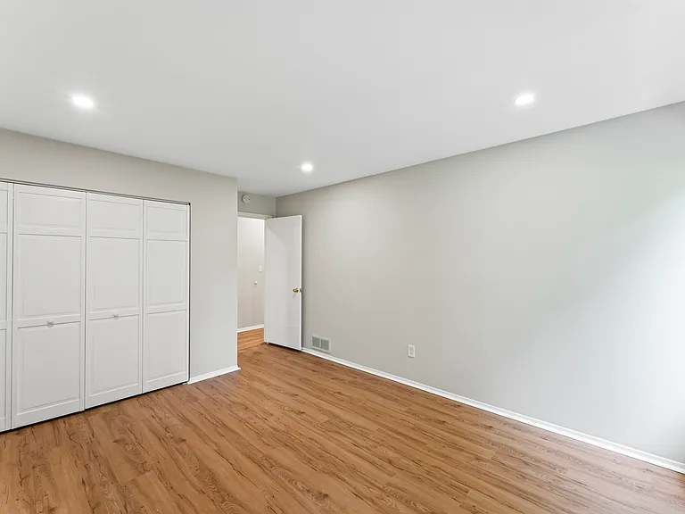 245 Hamilton Ave #1 — Photo 14