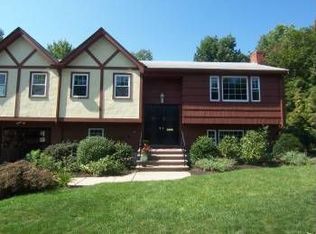 97 Huntington Rd, Milton, MA 02186