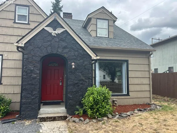 1910 E 33rd St, Vancouver, WA 98663