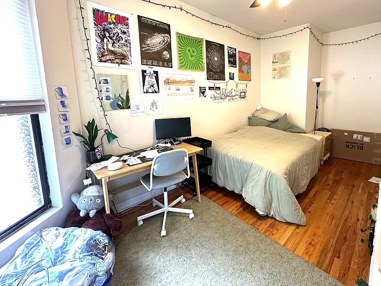 1044 W School St #1F — Photo 8