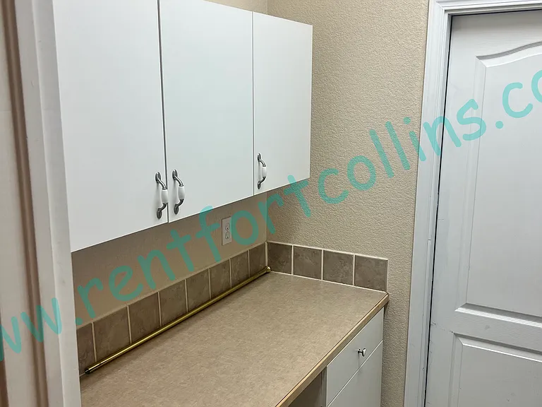 8089 Lighthouse Ln — Photo 12