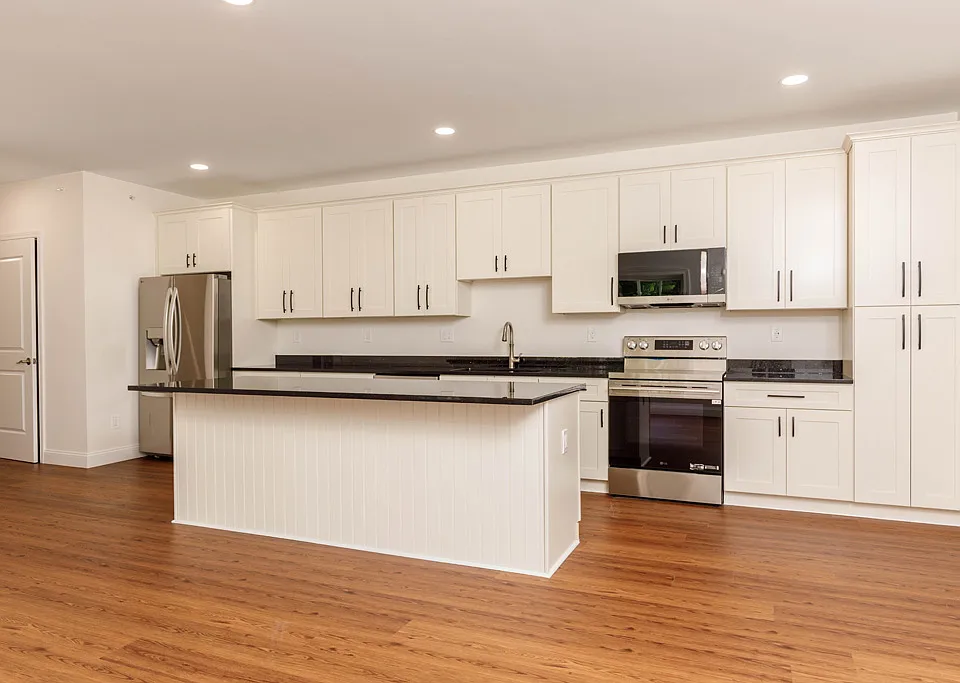 150 State Rd E #9