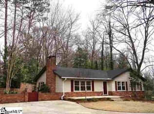203 Lake Fairfield Dr, Greenville, SC 29615