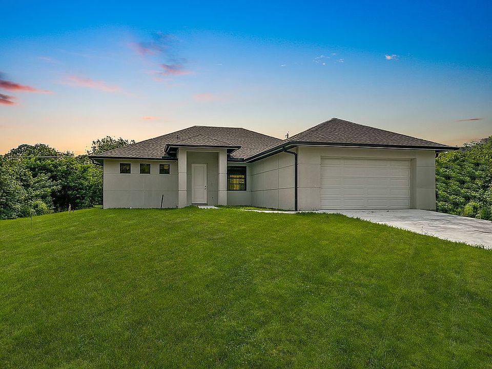1st image of 3285 Lake View Blvd