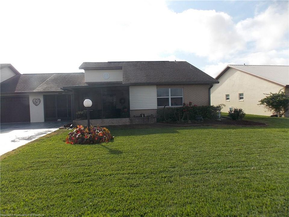 1st image of 108 Hillcrest St