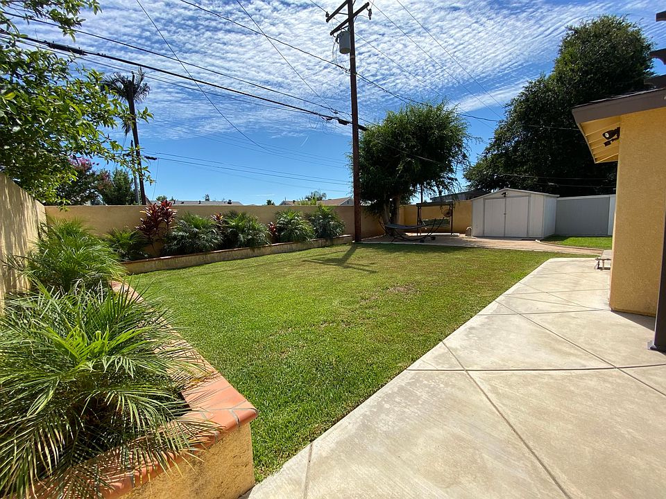 1st image of 17908 E Edna Pl