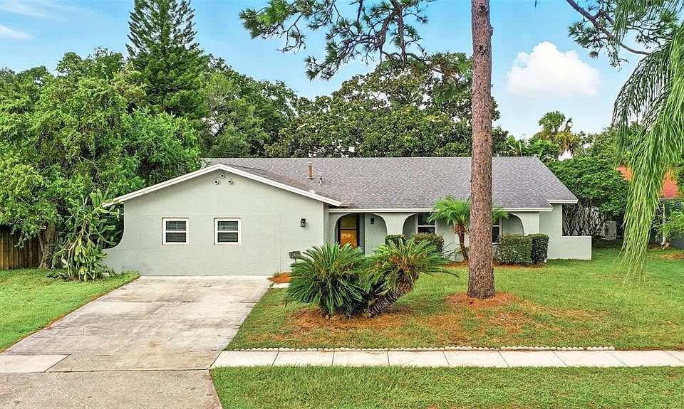 1st image of 1362 TIERRA CIRCLE