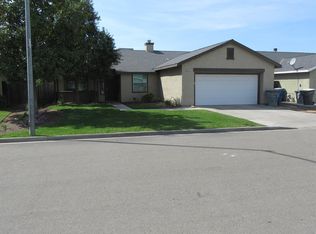 2645 N Cecelia Ave, Fresno, CA