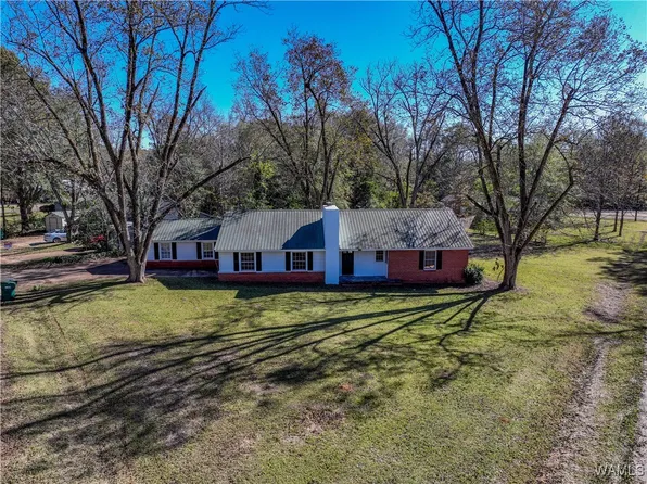 802 E 8th Ave, Linden, AL 36748