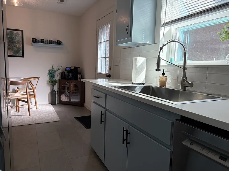2630 E Kantz Dr — Photo 7