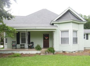 3101 Bridge St, Saint Matthews, SC 29135