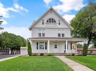 234 N Main St, Juneau, WI 53039