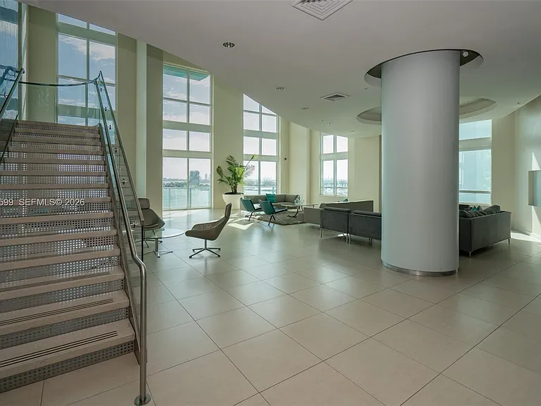 1900 N Bayshore Dr #3919 — Photo 21