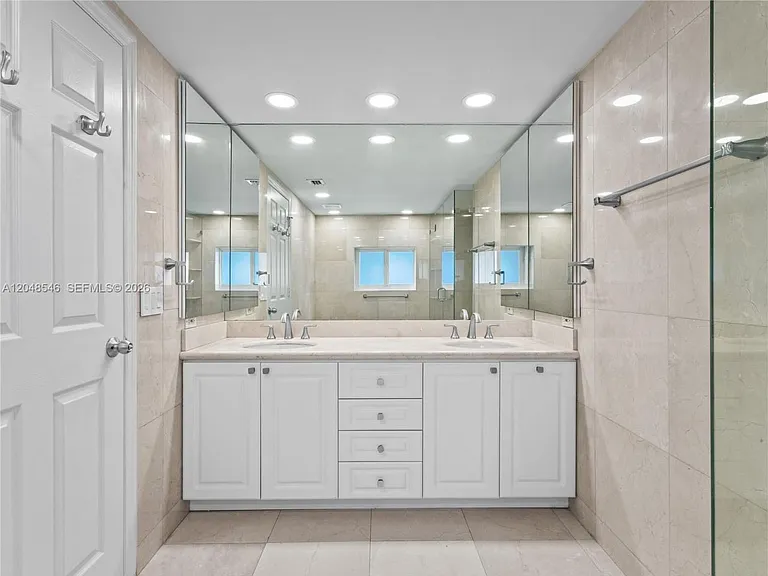 651 S Mashta Dr #651 — Photo 38