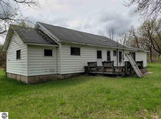 13328 Pinewood St, Gowen, MI