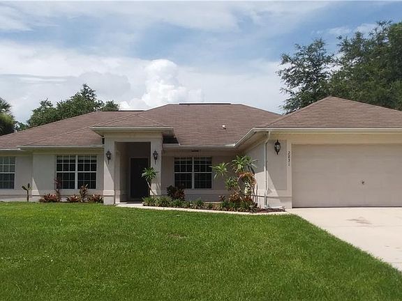 2nd image of 2831 Alister Ave