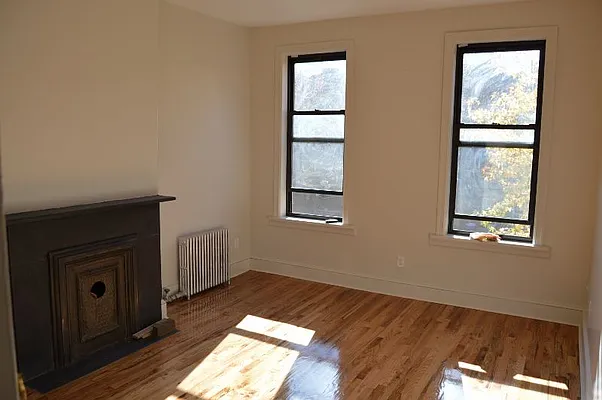 Rented by Royal Living | media 1