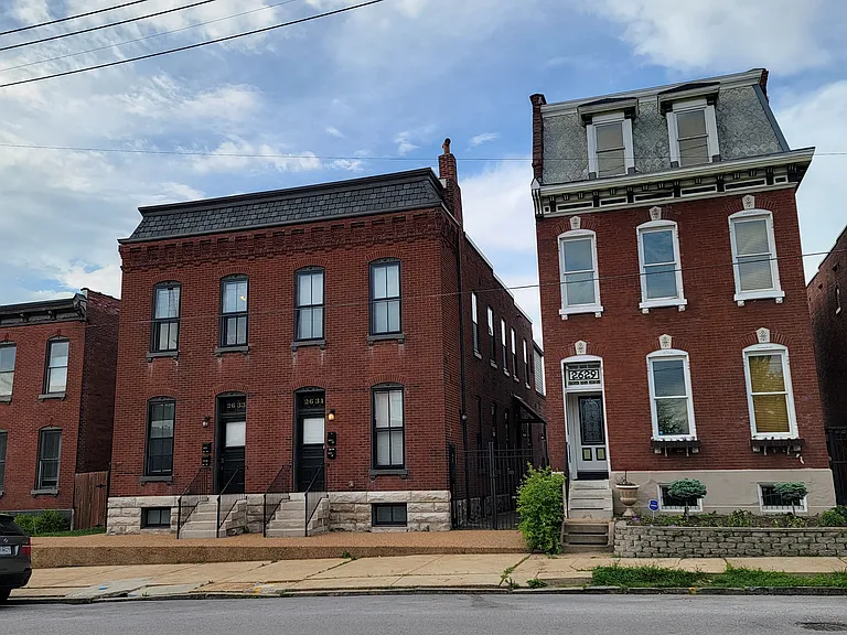 2633A Shenandoah Ave — Photo 3