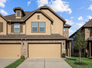 8307 Hawthorn Valley Ln, Houston, TX 77095