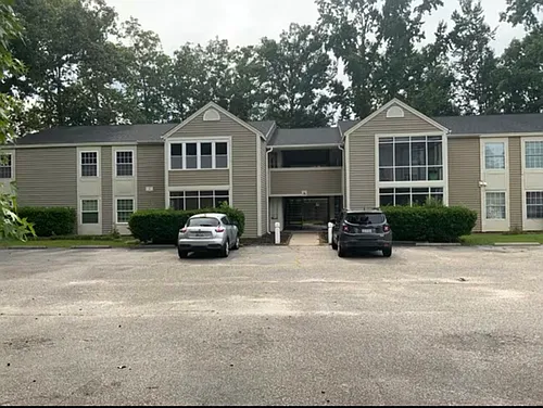 701 Coventry Ln Photo 1